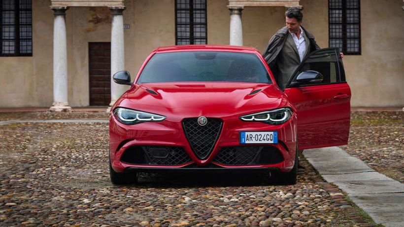 Alfa Romeo Giulia Quadrifoglio | Sport Sedan | Alfa Romeo UK